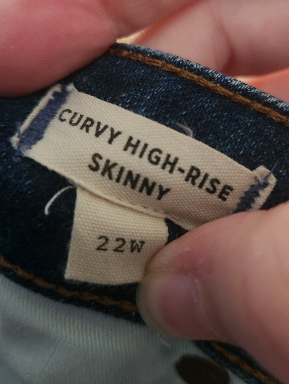 Madewell Curvy High Rise Skinny Jeans - Picture 3 of 4